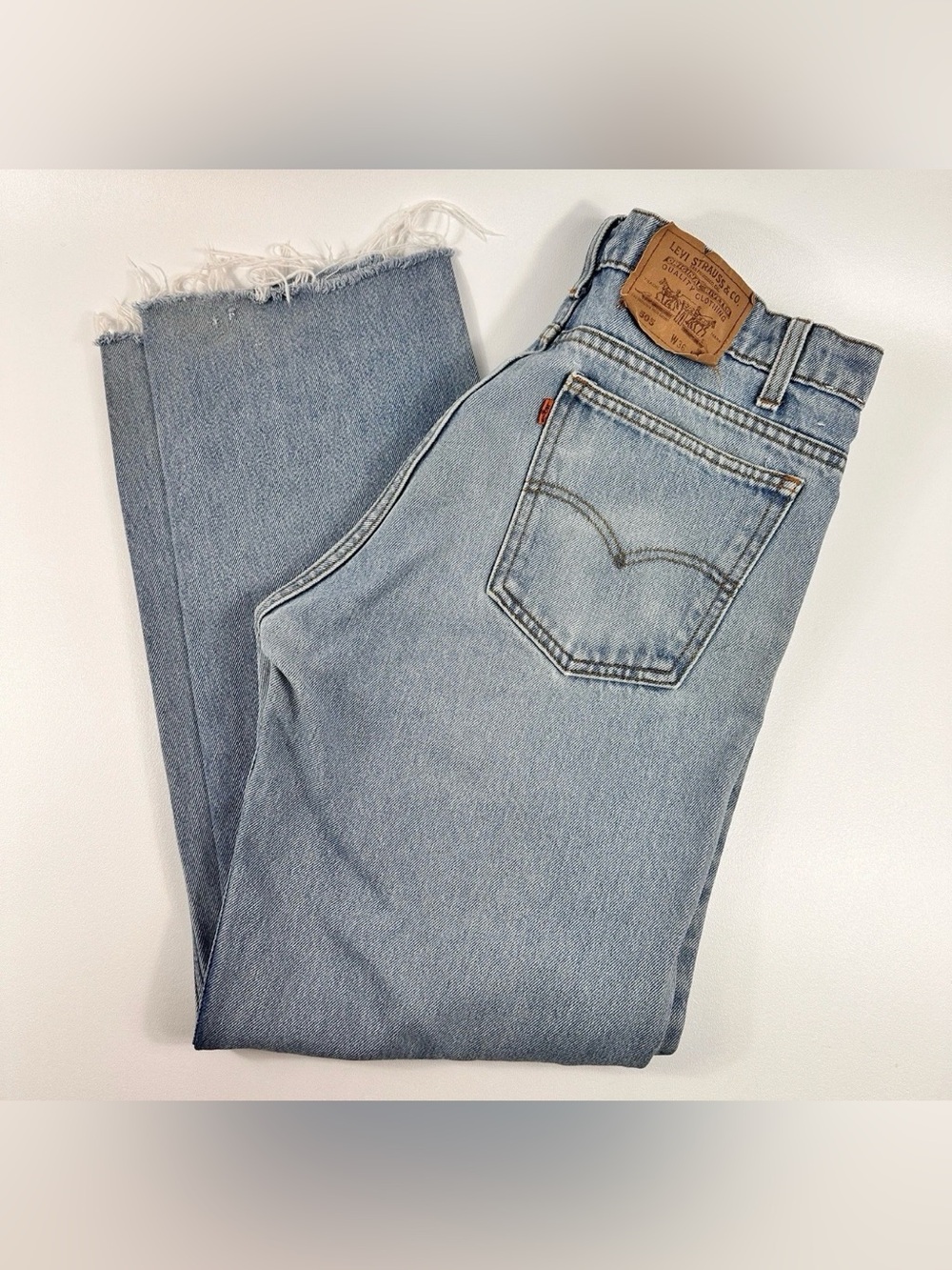 Levi's Orange Tab 505 Jeans Mens 36x32 Light Wash Straight Leg Distressed Grunge